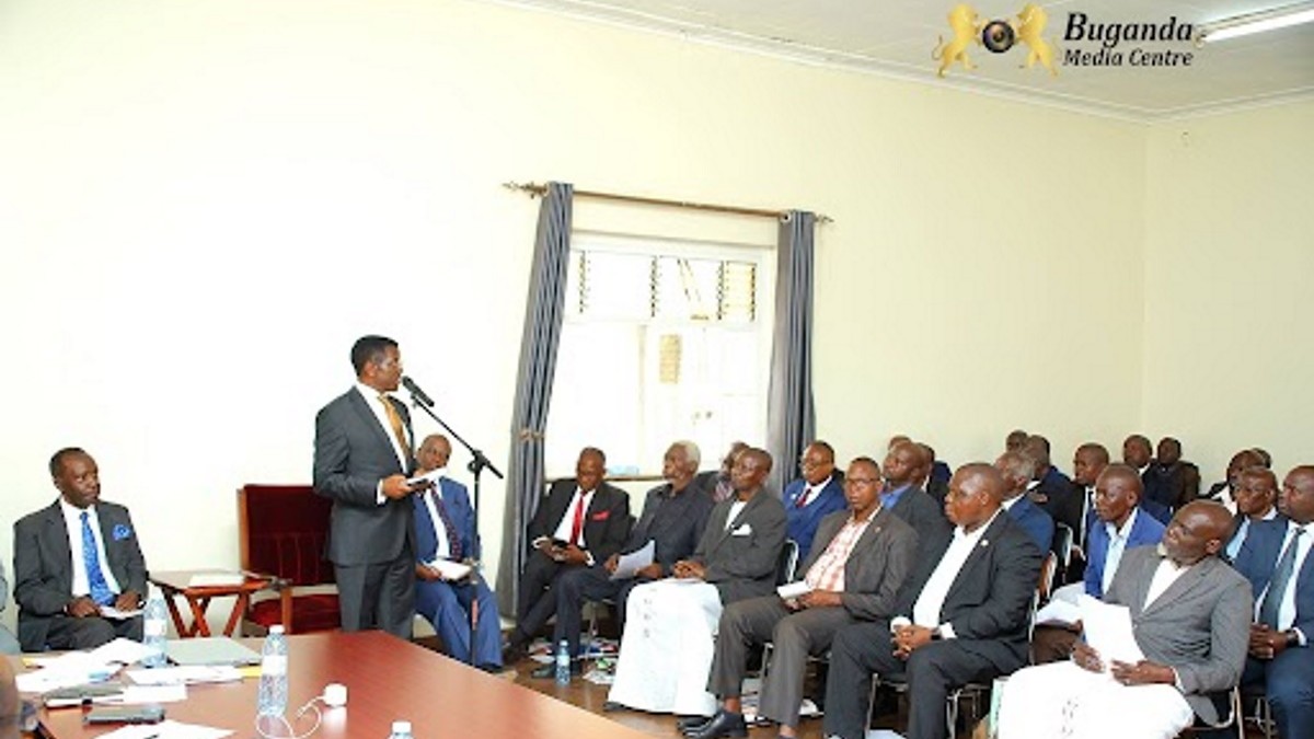 Katikkiro meets with the Senior Clan Heads in Buganda